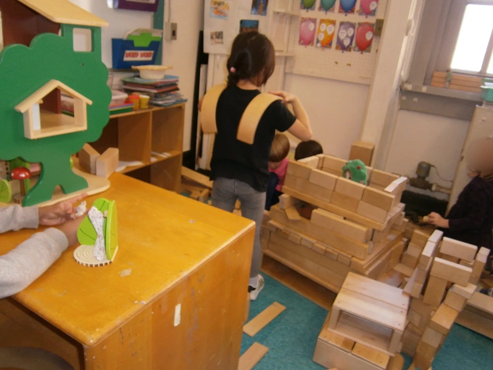 Hands-on learning in a TNS classroom